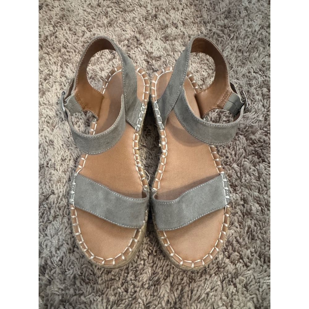 Universal‎ Thread Women's Gray Faux Suede Espadrille Platform Wedge Sandals 7.5